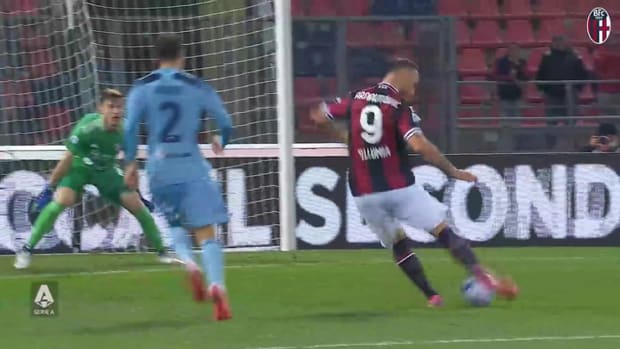 Arnautovic's goal against Cagliari in season 2021-22